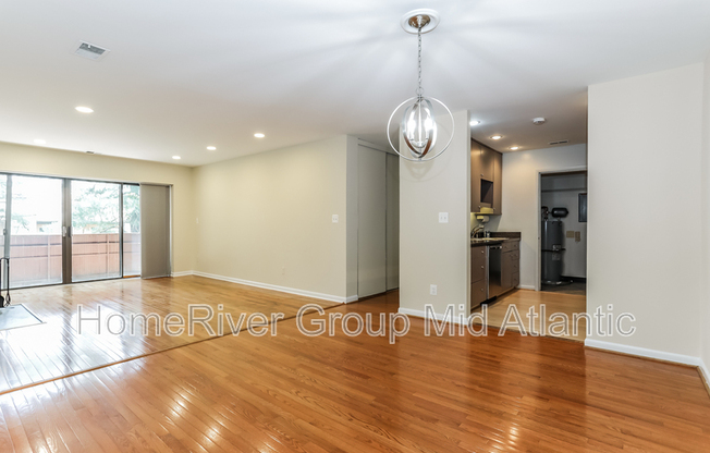 5590 VANTAGE PT RD