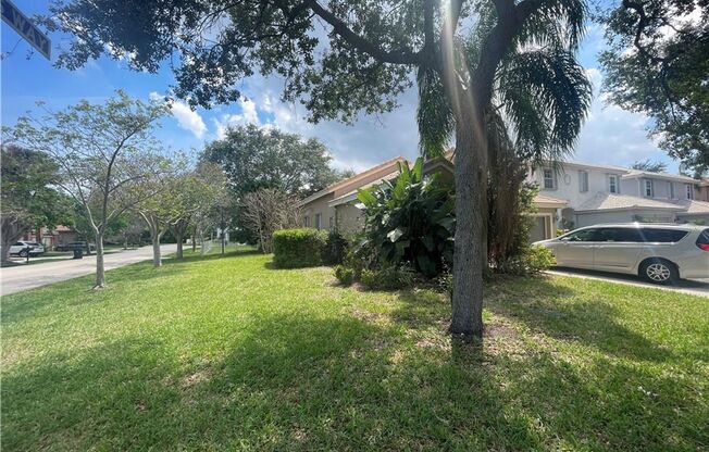 Exceptional Rental Opportunity 3 beds 2 baths home located in Regency Lakes Community - Coconut Creek!