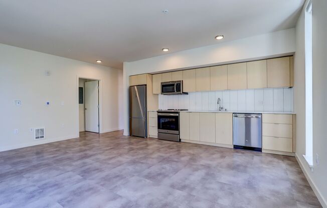 2 beds, 1 bath, 881 sqft, $3,225, Unit 516