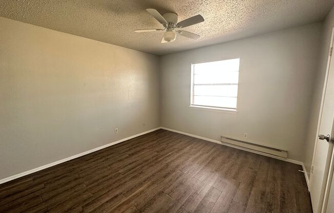 1 bed, 1 bath, 650 sqft, $650, Unit Blackwelder #6