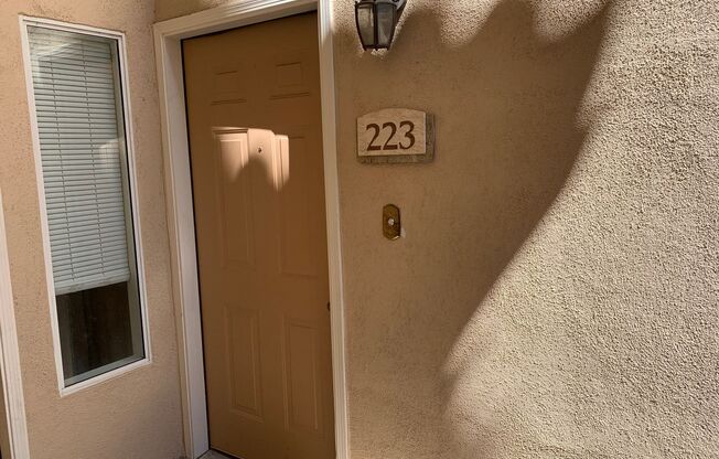 Lovely furnished Green Valley condo in Resort Villas-$500 OFF THE FIRST FULL MONTH'S RENT WITH 12 MONTH LEASE!