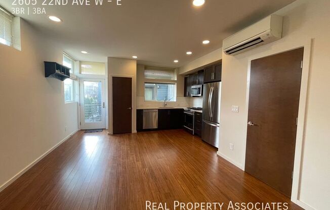 2605 22 AVE W