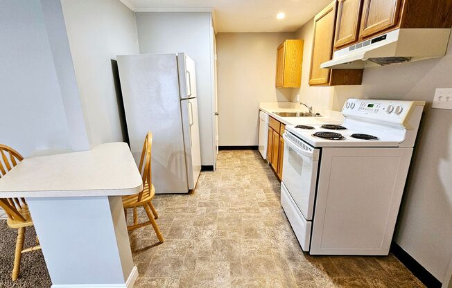 1 bed, 1 bath, $750, Unit Unit 5