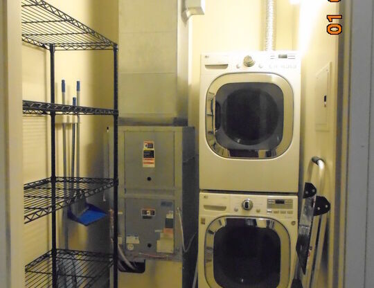 1 bed, 1 bath, 920 sqft, $2,800, Unit 1309