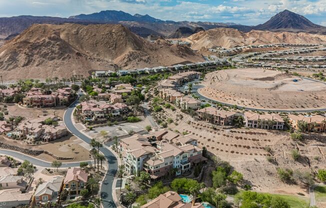 LAKE LAS VEGAS FURNISHED TOWNHOME GATED