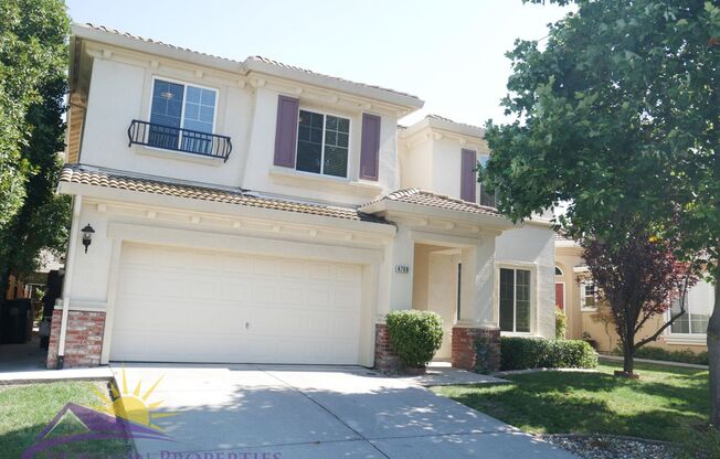 Spacious Two-story 5 Bed 3 Bath 3,024 sqft North Natomas Home