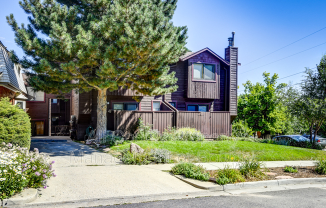 1031 PORTLAND PL
