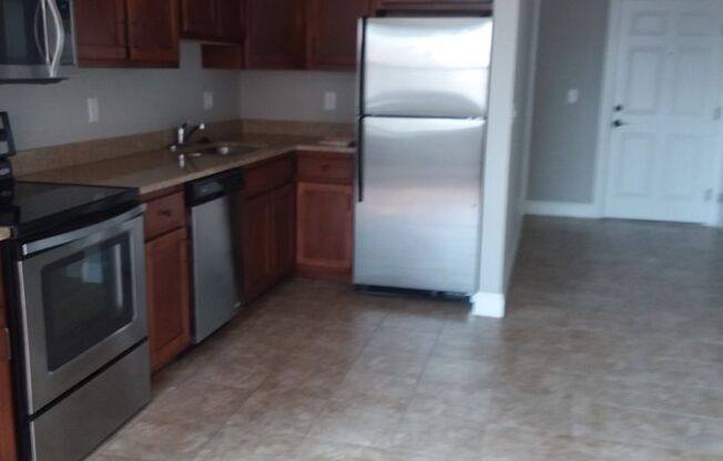 2 beds, 2 baths, 1,260 sqft, $1,550, Unit 207