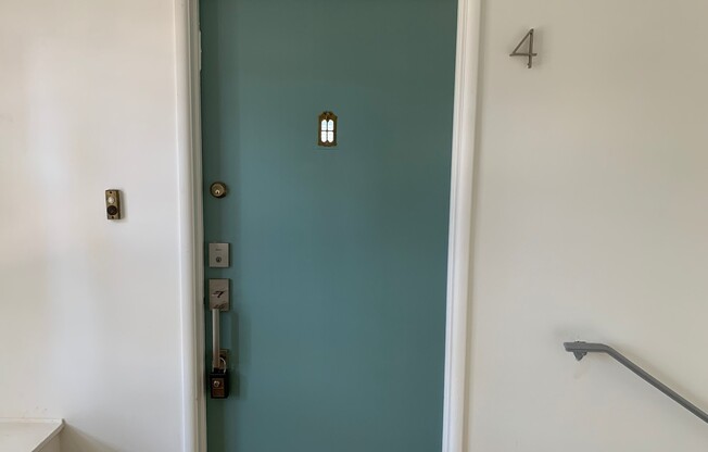 1 bed, 1 bath, 709 sqft, $1,995, Unit 30-04