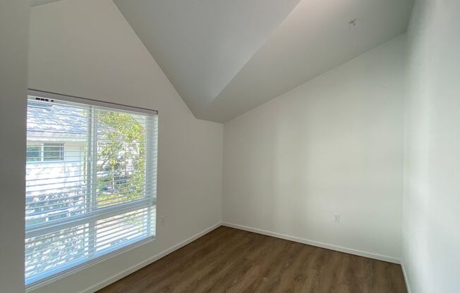 2 beds, 2 baths, 900 sqft, $2,895, Unit 2500-A