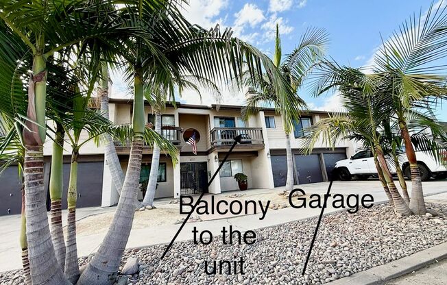 2 Bedroom 2 bath Condo with Garage! (Normal Heights)