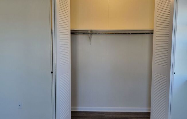 1 bed, 1 bath, 682 sqft, $1,280, Unit GL27003