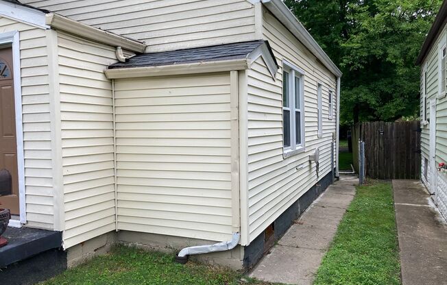 4141 S 5 ST
