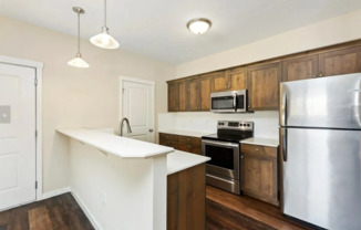 2 beds, 2 baths, 1,015 sqft, $1,450, Unit 11715- F202