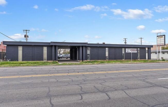2330 S MAIN ST