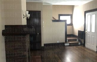 2 beds, 1 bath, $925