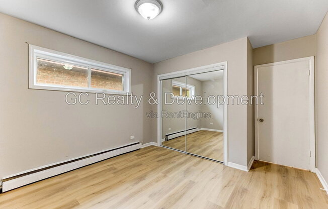 3 beds, 1 bath, 1,055 sqft, $1,695, Unit 2