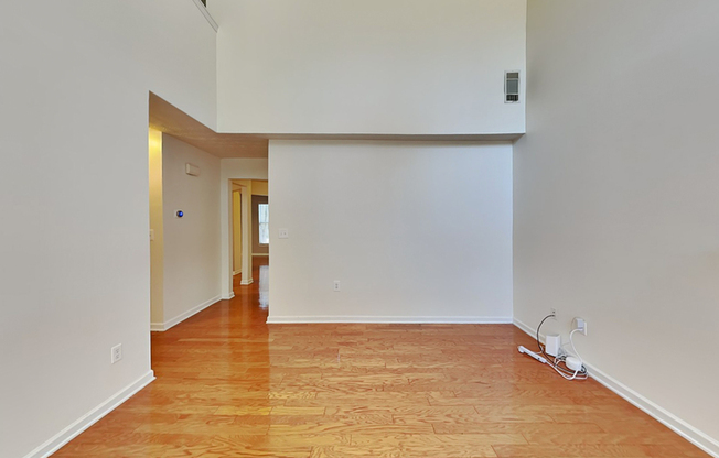 1401 GATES CIR SE