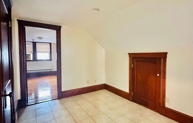 233-235 Independence Ave