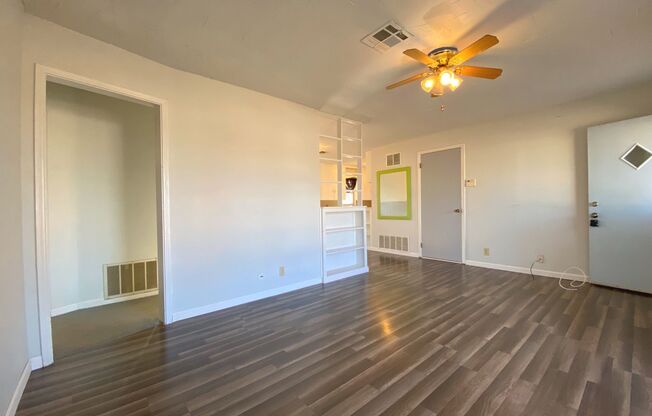 2 beds, 1 bath, $1,195