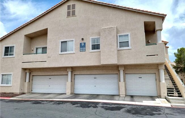 Bright Green Valley Condo in Gated Southpark | Garage, Dual Suites & Community Perks