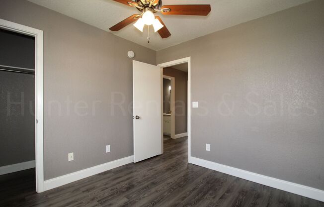 3 beds, 1.5 baths, $875, Unit Unit D