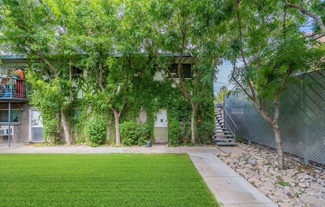 Beautiful Renovations One and Two Bedrooms Located in the Heart of Tempe!