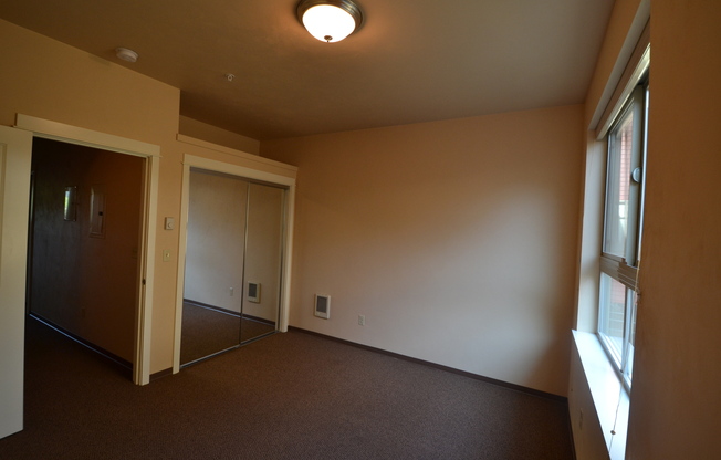 4 beds, 2.5 baths, 1,502 sqft, $3,380, Unit 13