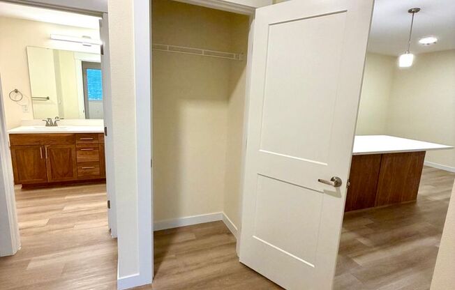 2 beds, 1 bath, $1,910, Unit F207