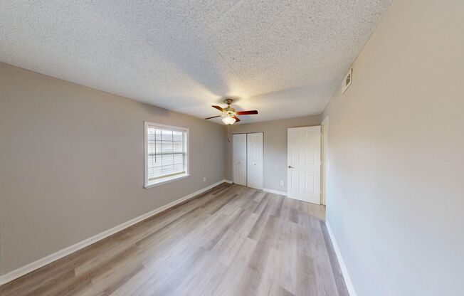 2 beds, 1 bath, 1,000 sqft, $1,099, Unit 2133-5 (ONE MONTH FREE)