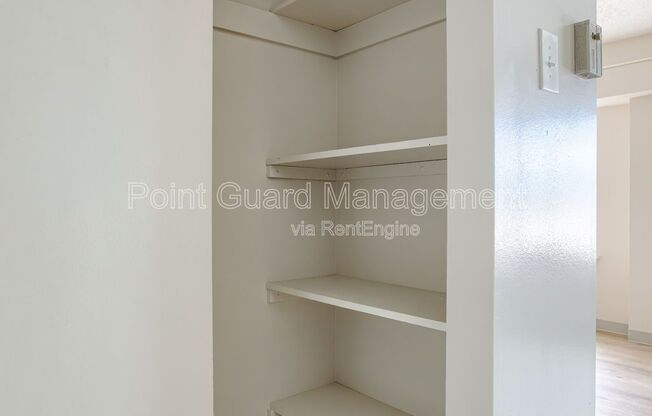 Studio, 1 bath, 329 sqft, $695, Unit 529