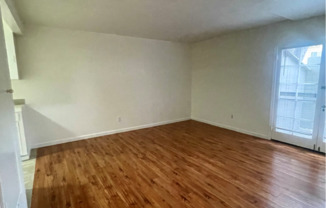 1 bed, 1 bath, $2,150, Unit 108B