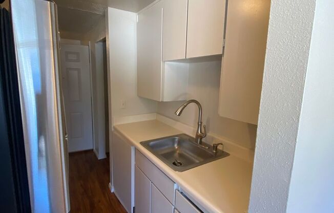 Admirals Apartments