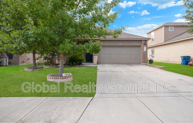 516 STONEBROOK DR