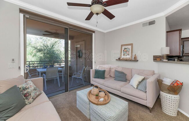 3 beds, 2 baths, 1,286 sqft, $2,199, Unit 2210