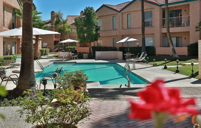 Emerald Pointe Apartments "Tucson's Best Kept Secret"