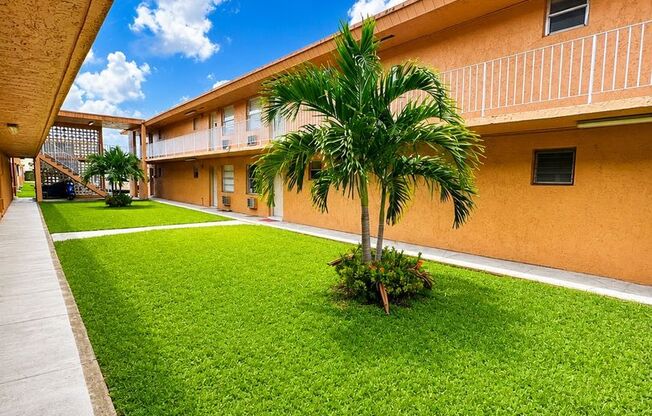 1 bed, 1 bath, 750 sqft, $1,700, Unit A28