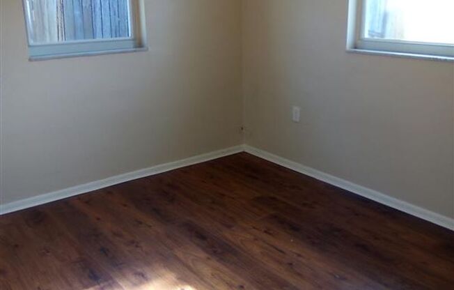 Charming Home with Exquisite Features Near Beaches