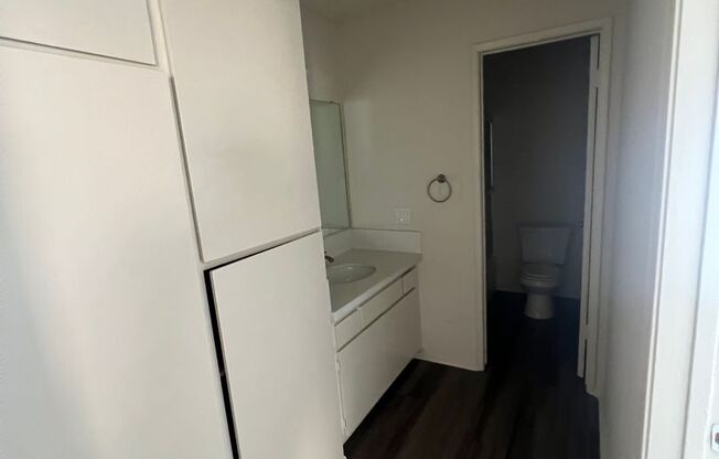 1 bed, 1 bath, 610 sqft, $1,595, Unit 03