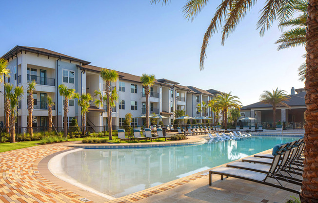 Drift Town Center East resort-style pool and sundeck