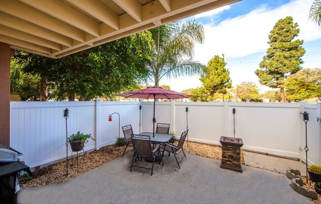 2 beds, 1.5 baths, 1,012 sqft, $3,195, Unit 4920-01