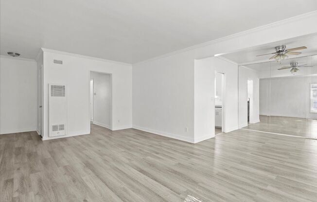 5306 Radford (#553)