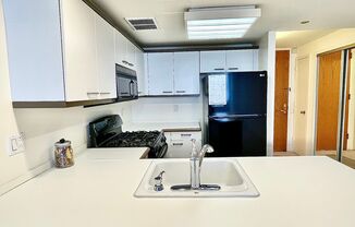 1 bed, 1 bath, 852 sqft, $2,550, Unit Apt 3C