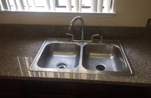 2 beds, 1.5 baths, 975 sqft, $1,535, Unit 130