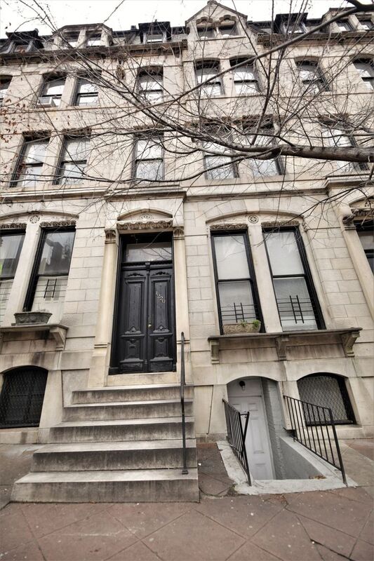 1220 St. Paul St.