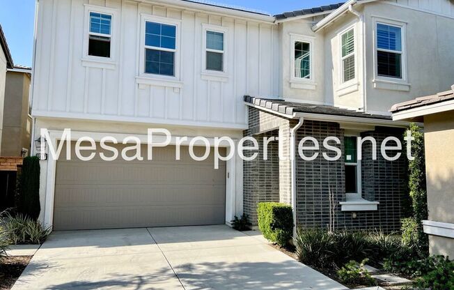 3647 E BRIGHT PASEO