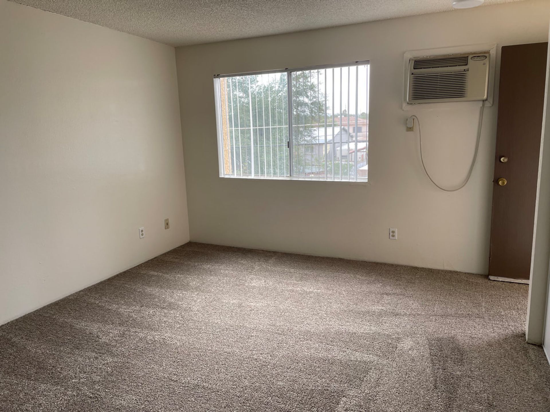 Santa Cruz River Apartments