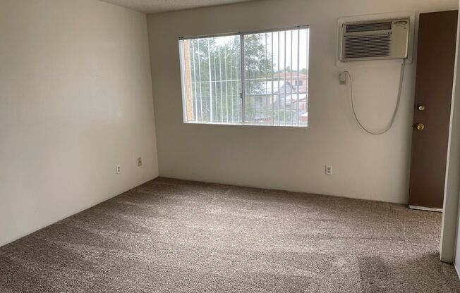 Santa Cruz River Apartments