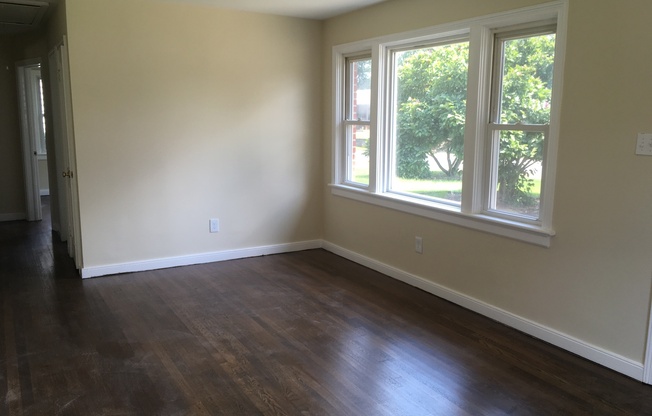 Cozy 3bd/2ba Available Now!!!