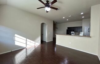 3 beds, 2 baths, $1,595